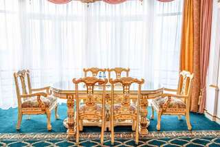 Гостиница Гранд Палас Светлогорск Президентский двухкомнатный люкс с балконом и видом на море-4